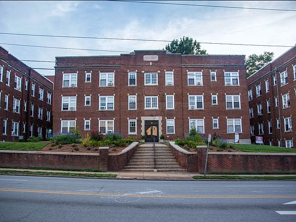 2nd image of 450 N Broad St #311