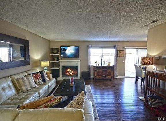 4th image of 14036 Tiffany Dr