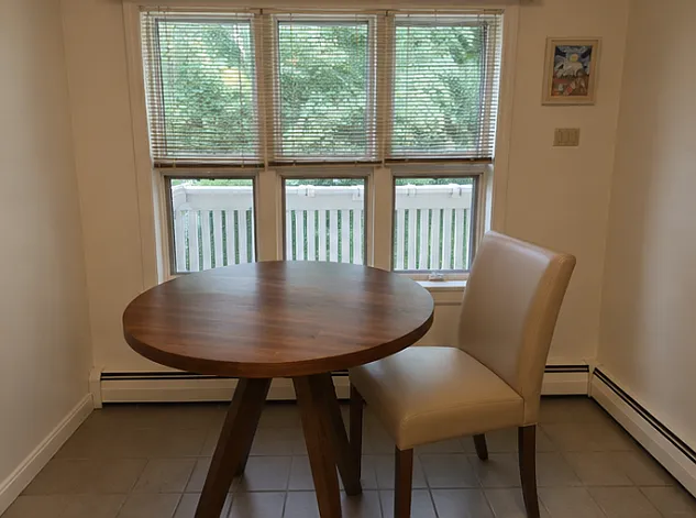37 Tulip Tree Ln — Photo 2
