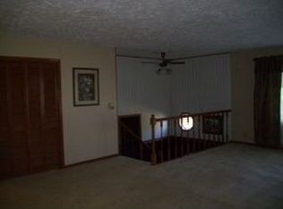 209 N Commercial St, Carson, IA 51525