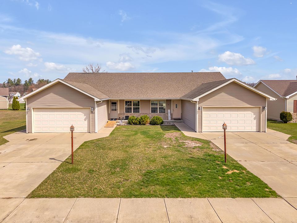 1st image of 1919-1921 Daisy St SE