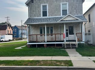 2320 Prince St, Dubuque, IA 52001