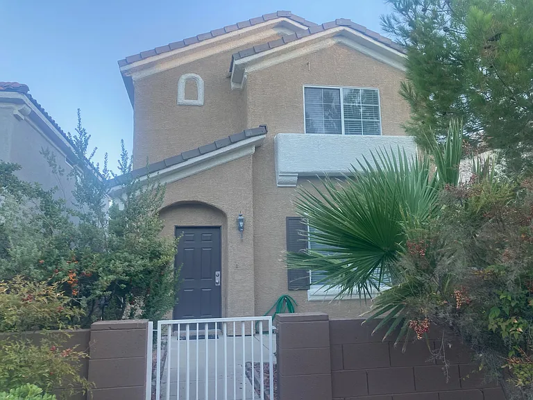 10024 Via Toro Ave — Photo 17