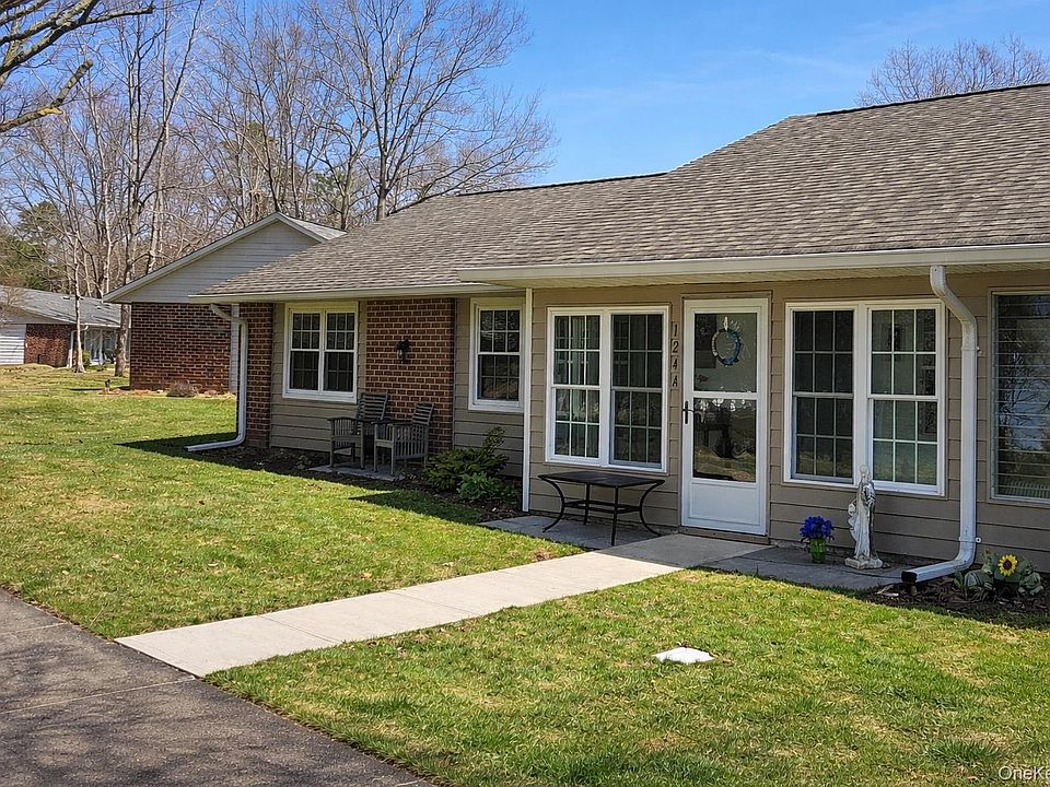 1st image of 124 Exmore Court #A