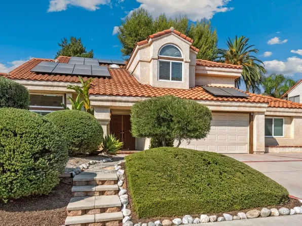 3019 Prado Ln, Colton, CA 92324