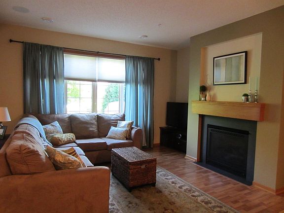 2nd image of 2460 119th Ct NE Unit B