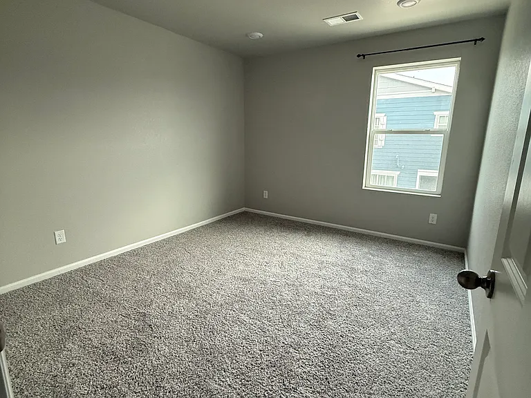 6128 N Lisbon St — Photo 2