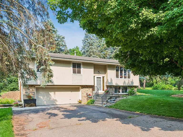 163 Upper Lea Ln — Photo 2