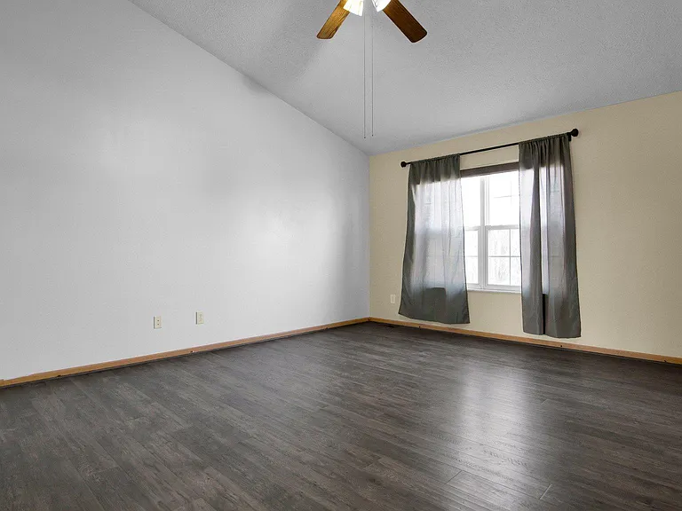 1602 Covina Dr — Photo 24