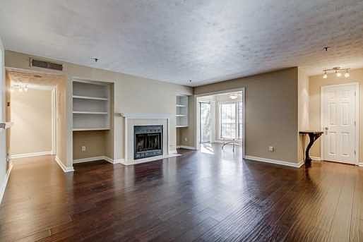 2nd image of 2601 Vinings Central Dr SE