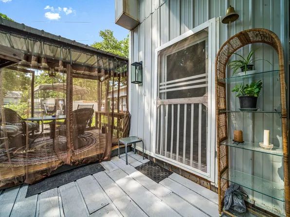 1336 Hemlock Rd, Eucha, OK 74342