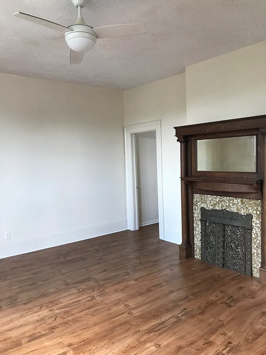 Building Photo - 45 Delaware Ave #101
