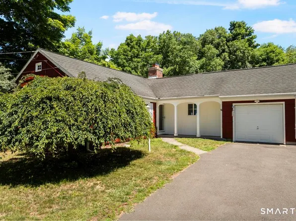 43 East Village Road, Shelton, CT 06484
