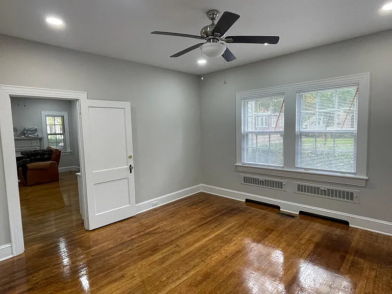 406 S Harding St #A — Photo 29