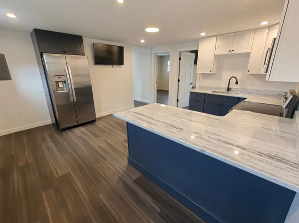 225 State St, 225 State St #1, Northampton, MA 01060