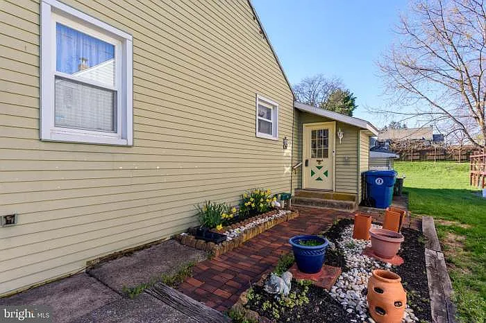 6108 Blue Grass Ave — Photo 18
