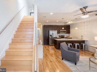 426 Kenyon St NW #2, Washington, DC 20010