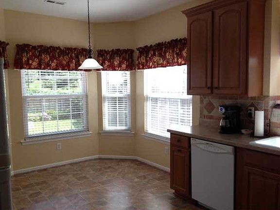 2nd image of 1121 Gaymont Ct