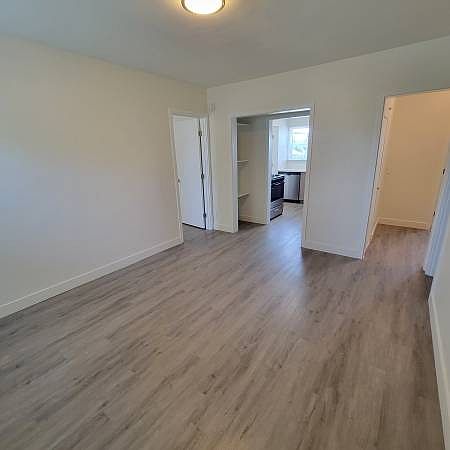 1st image of 5932 1/2 Melrose Ave #6