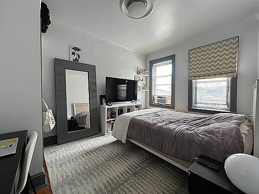 1st image of 96-06 Northern Blvd #3B