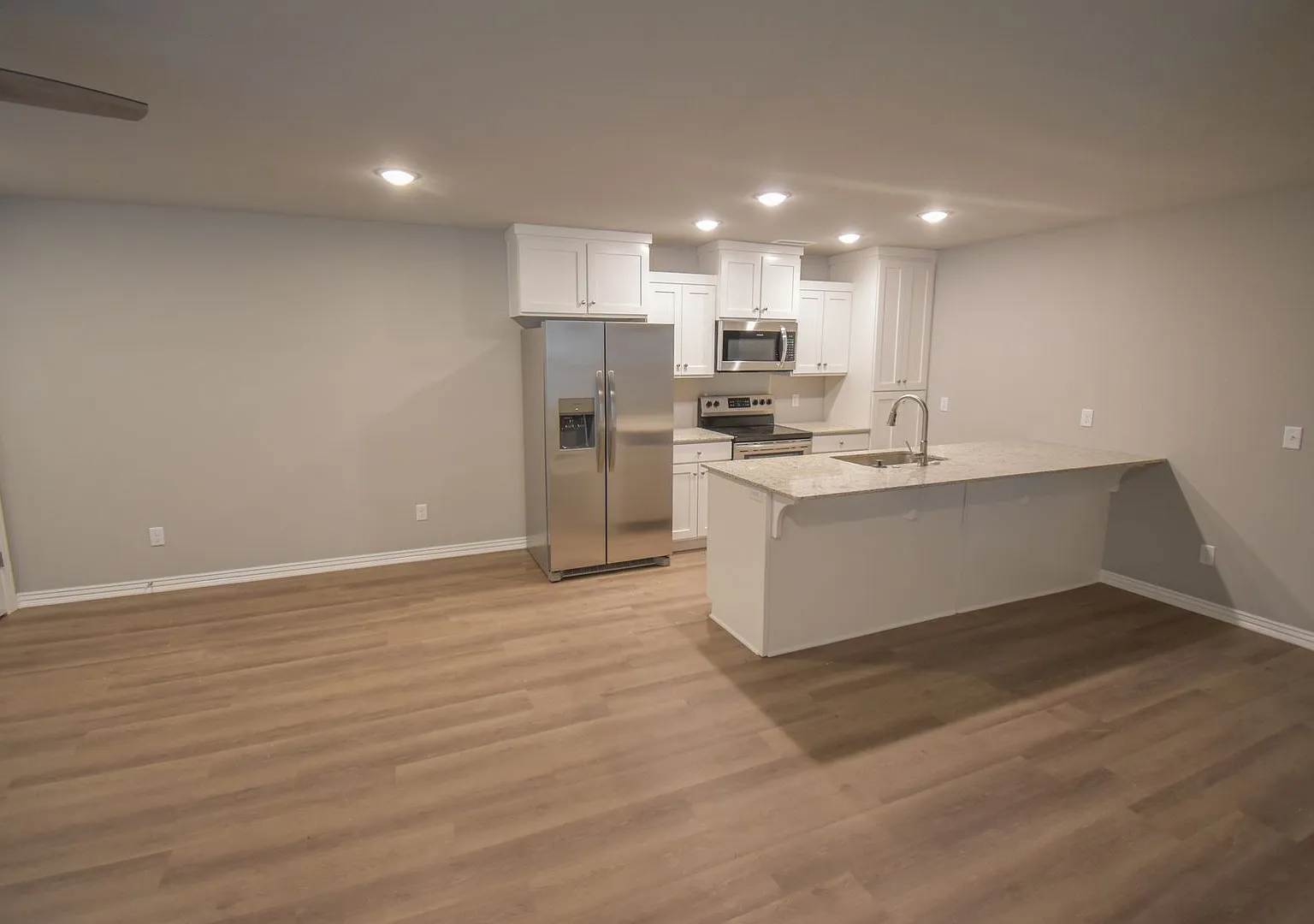 3 Bedroom 2 Bath Duplex in Prairie Grove!! — Photo 3