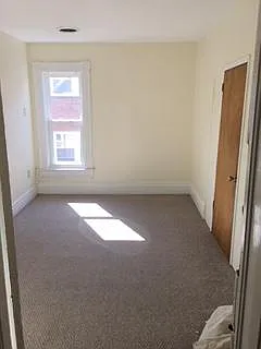 1614 King St — Photo 4