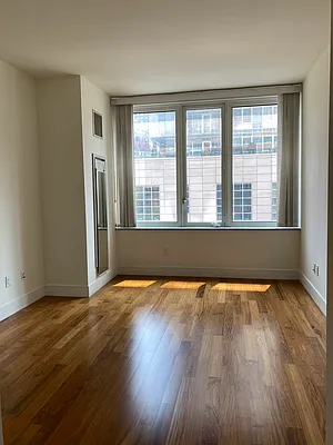 Rented by Compass | media 7