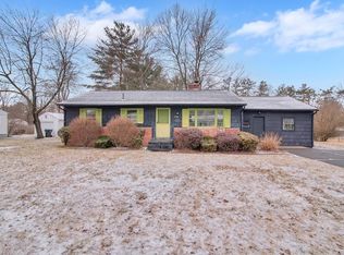 216 Hermitage Dr, Springfield, MA 01129