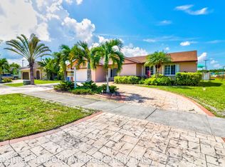 11613 SW 50th St, Cooper City, FL 33330