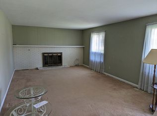 321 Beckenham Rd, Englewood, OH 45322