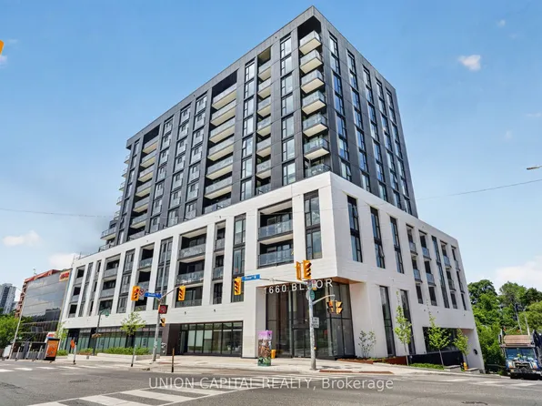 1660 Bloor St W #910, Toronto, ON M6P 1A9