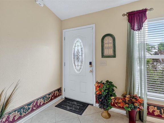 4th image of 1912 LAKEVIEW PLACE