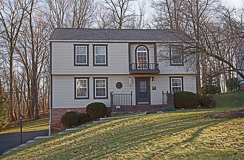 1st image of 405 Snowberry Ln