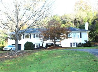 1925 Canterbury Ct, Lynchburg, VA 24503