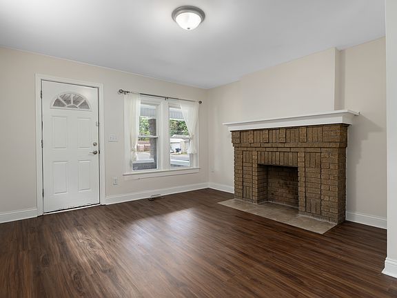 4th image of 1707 Kent St #1707