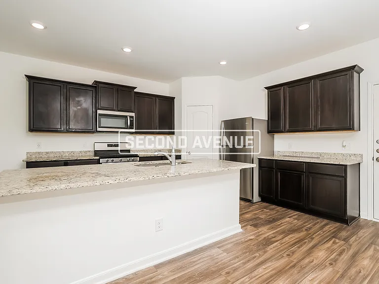 3158 Jackson Smt — Photo 5