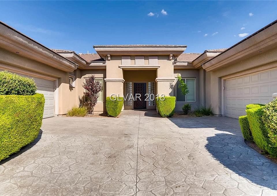 1st image of 5 Regent Park Ct