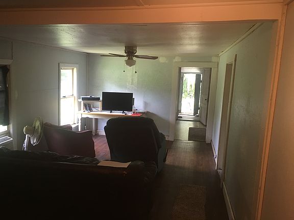 3rd image of 450 S Holmes Blvd
