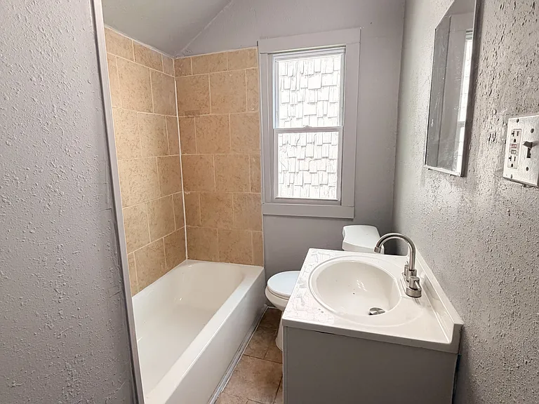 13225 Santa Rosa Dr — Photo 11
