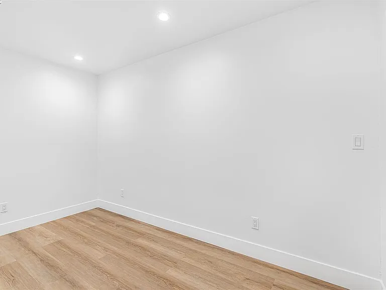 3035 Logan St #A — Photo 16