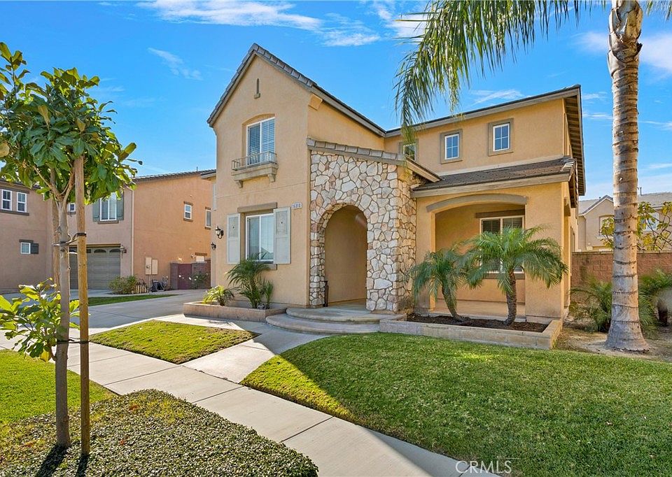 1st image of 16010 Huntington Garden Ave