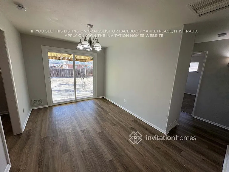 3145 Worchester St — Photo 4
