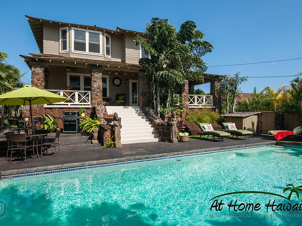 Hibiscus Manor is the crown jewel of the Na Pua Lani, "the Heavenly Flowers," estate.
