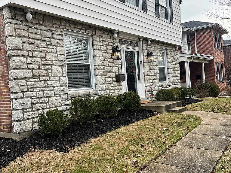 2000 Parkridge Ave — Photo 2