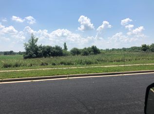 1633 Montclair Pl, Fort Atkinson, WI 53538