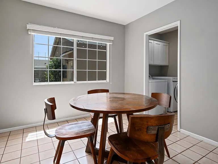 9310 Danby Ave — Photo 14