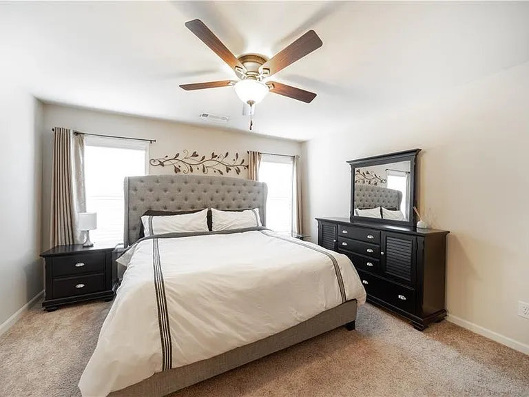 7740 Stratford Ln — Photo 19