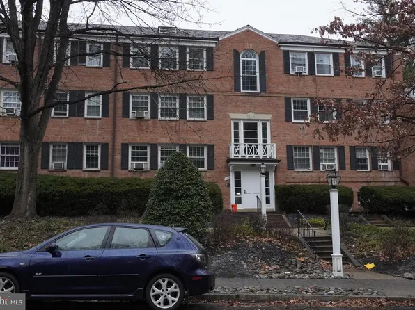 5103 10th St S APT 5, Arlington, VA 22204