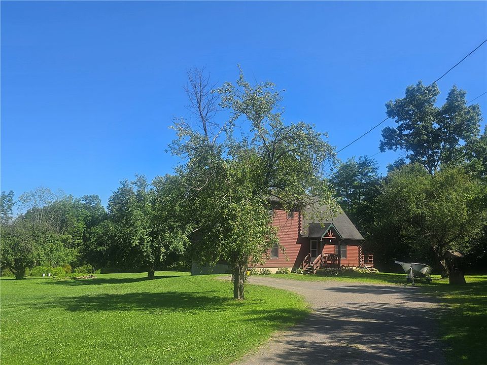 1st image of 304 Watrus Rd