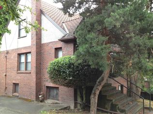 1812 NE 75th St, Seattle, WA 98115